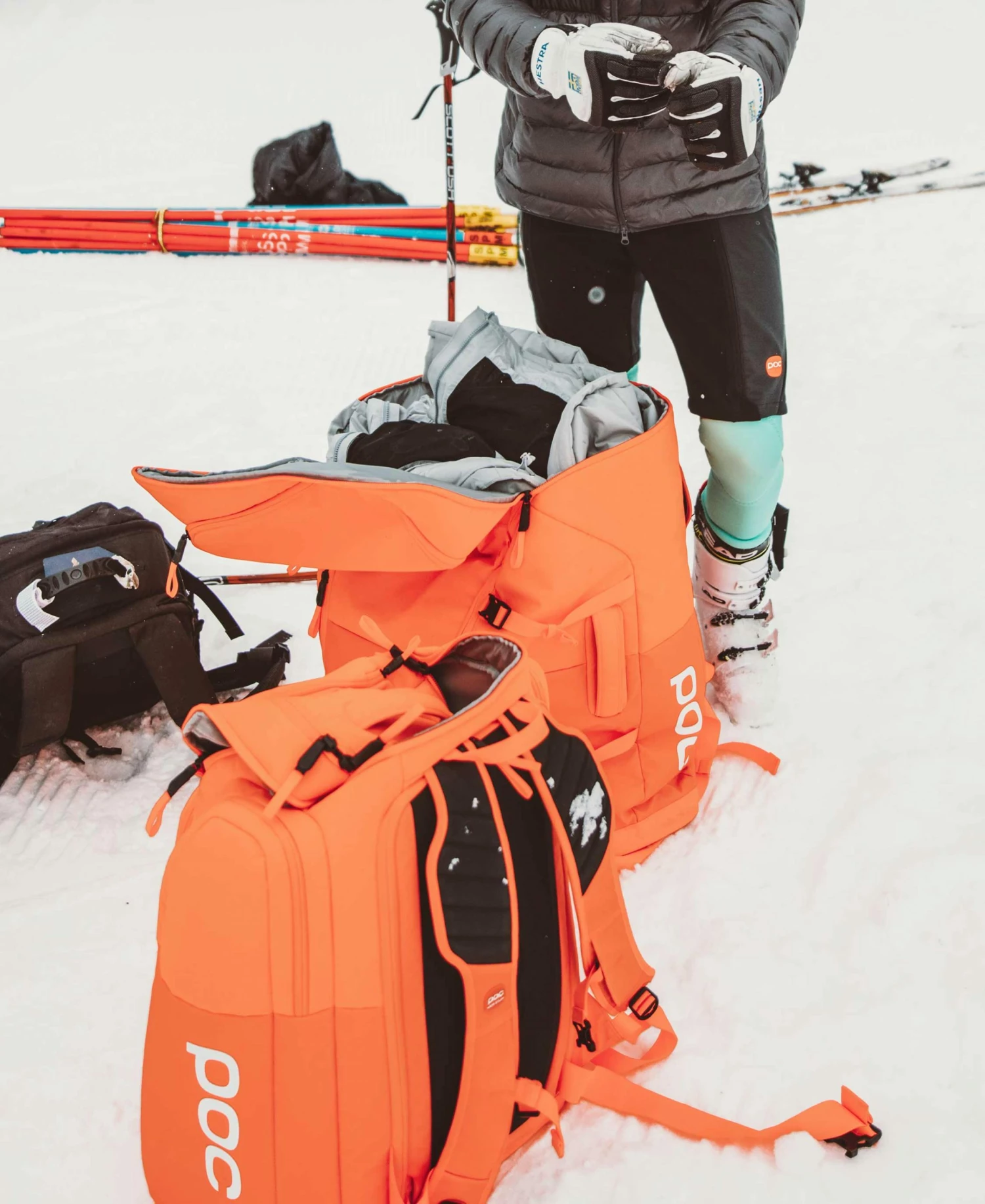 POC Accessories Race Backpack 130L - Premium Ski & Snow Gear for Racers 5 POC Accessories Race Backpack 130L