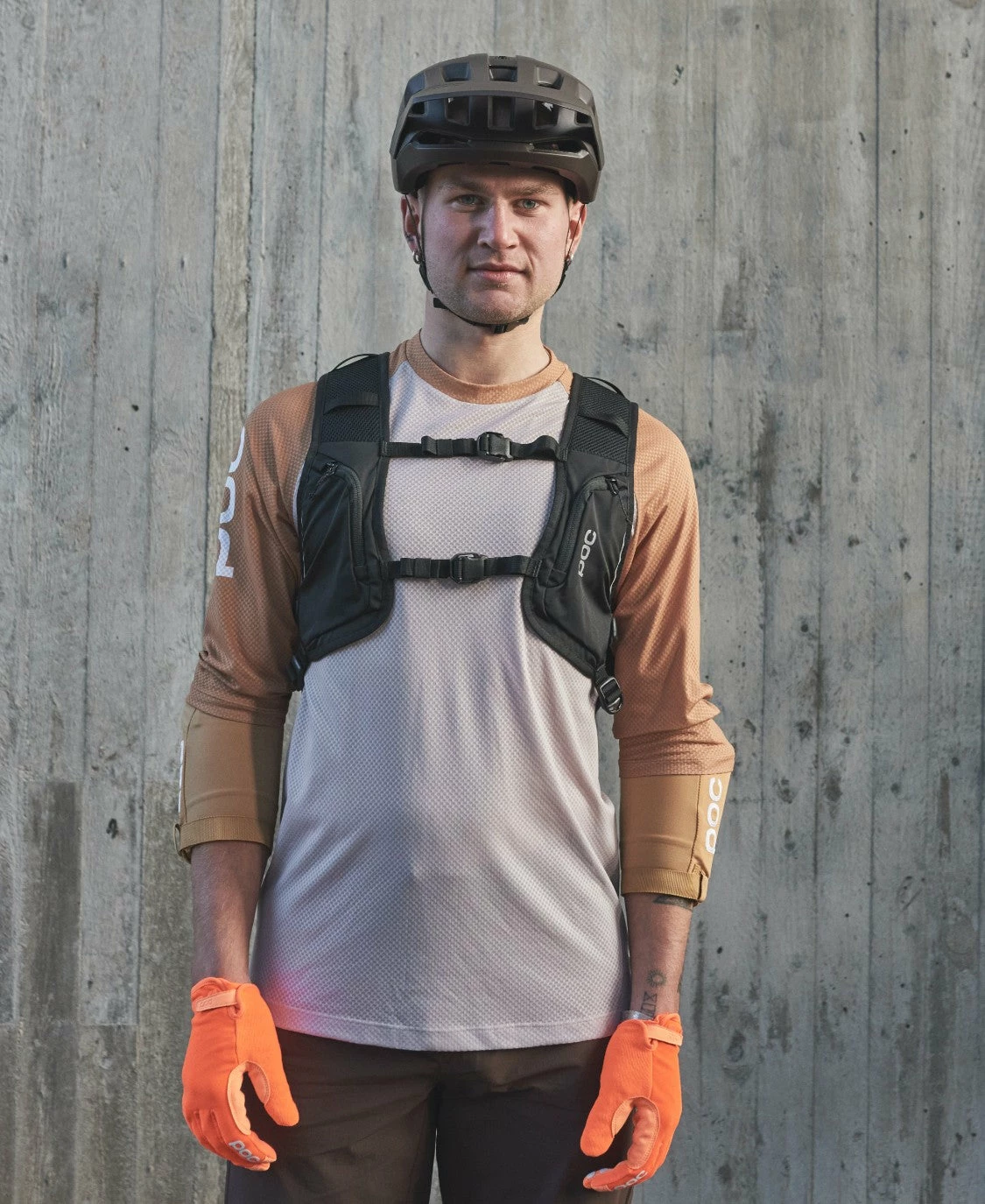 POC Sports Accessories Column VPD Backpack 13L - Lightweight Mountain Biking Backpack 7 POC Sports Accessories Column VPD Backpack 13L