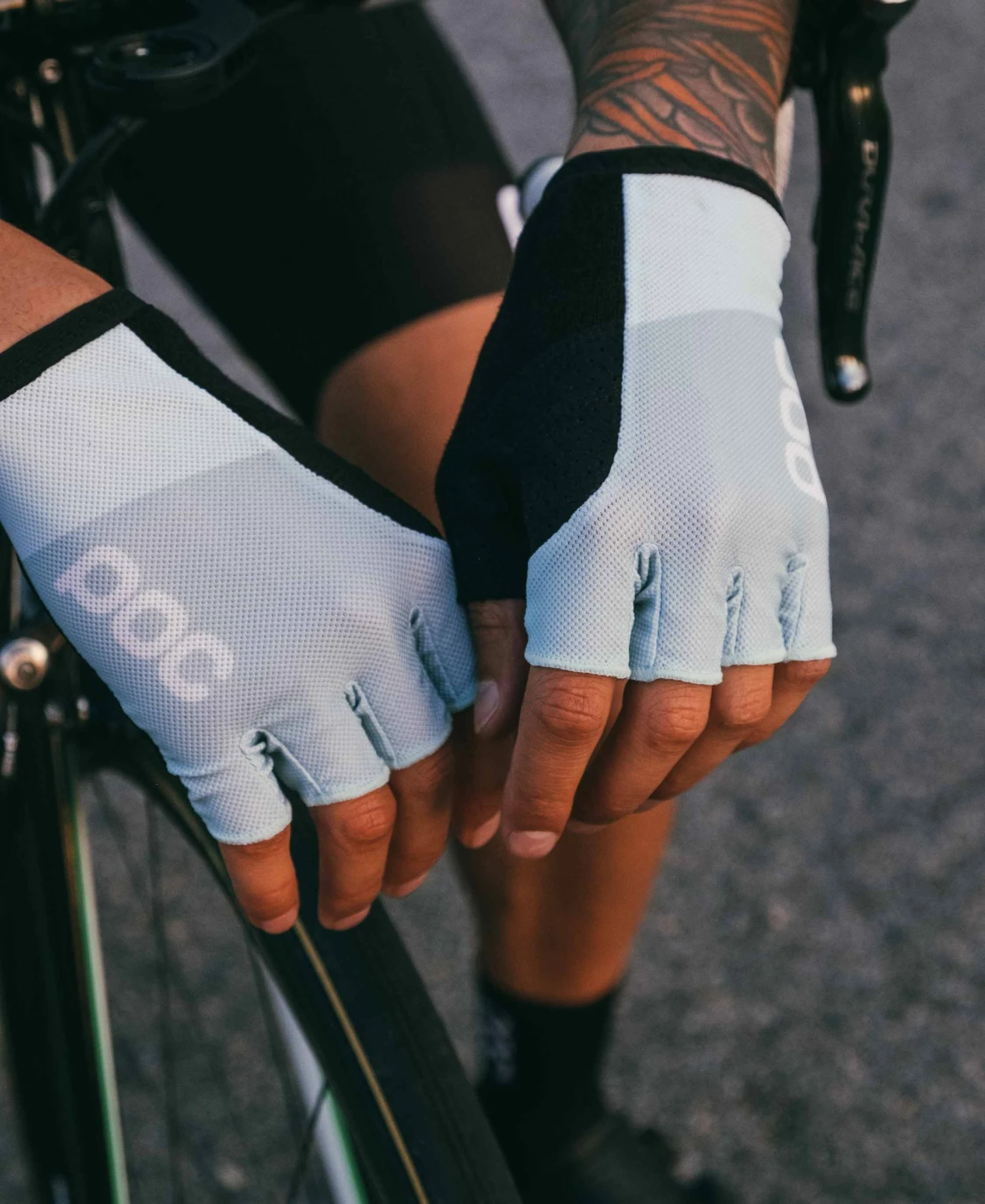 POC Essential Road Mesh Short Glove - Breathable Cycling Gloves for Men & Women 10 POC Essential Road Mesh Short Glove Gloves