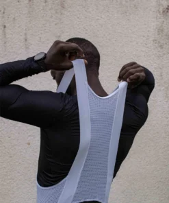 POC Essential Layer LS Jersey - High-Performance Cycling Apparel for Men & Women 28 POC Essential Layer LS Jersey