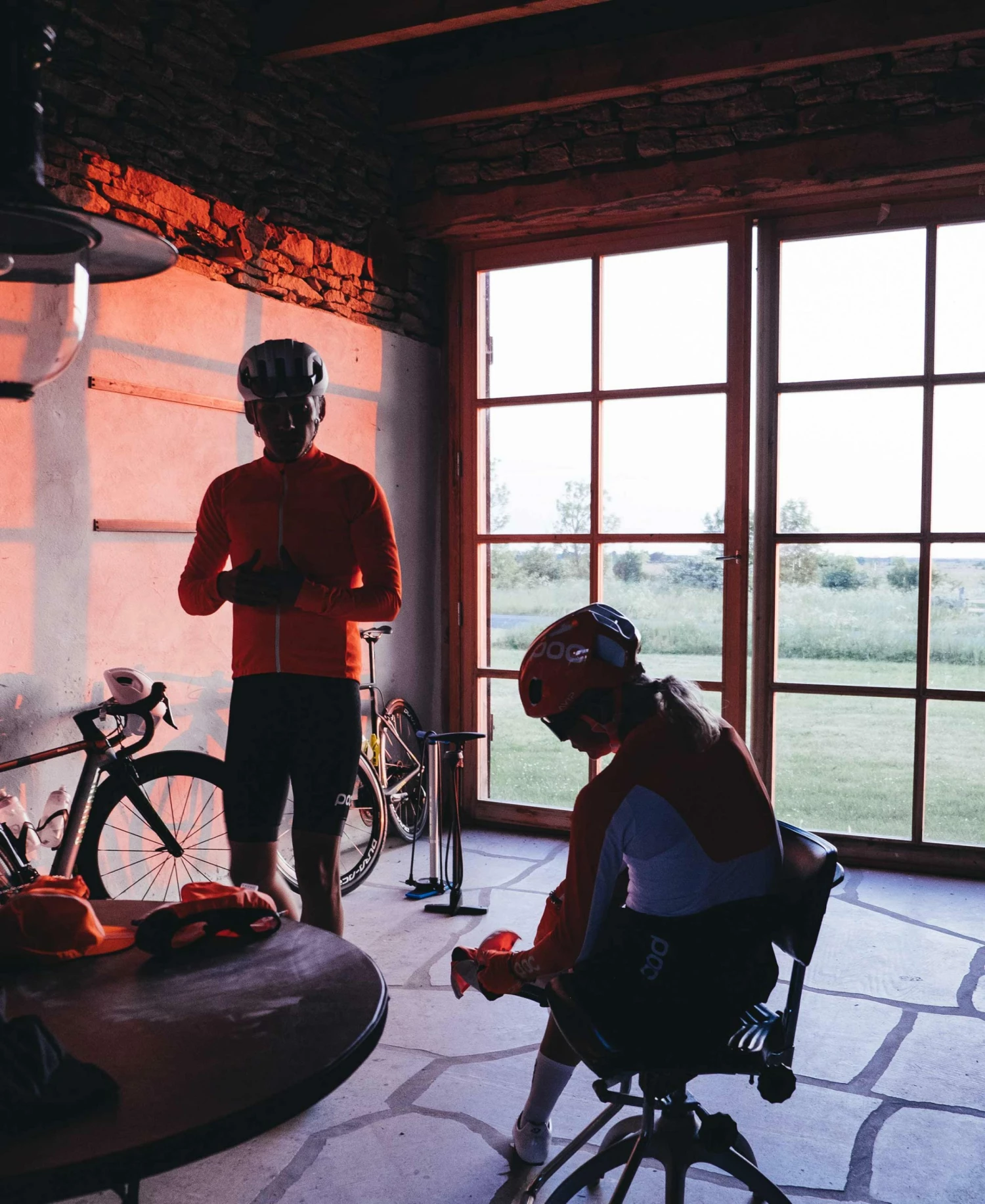 POC AVIP Glove Long - Premium Cycling Gloves for Enhanced Safety and Comfort 5 POC AVIP Glove Long