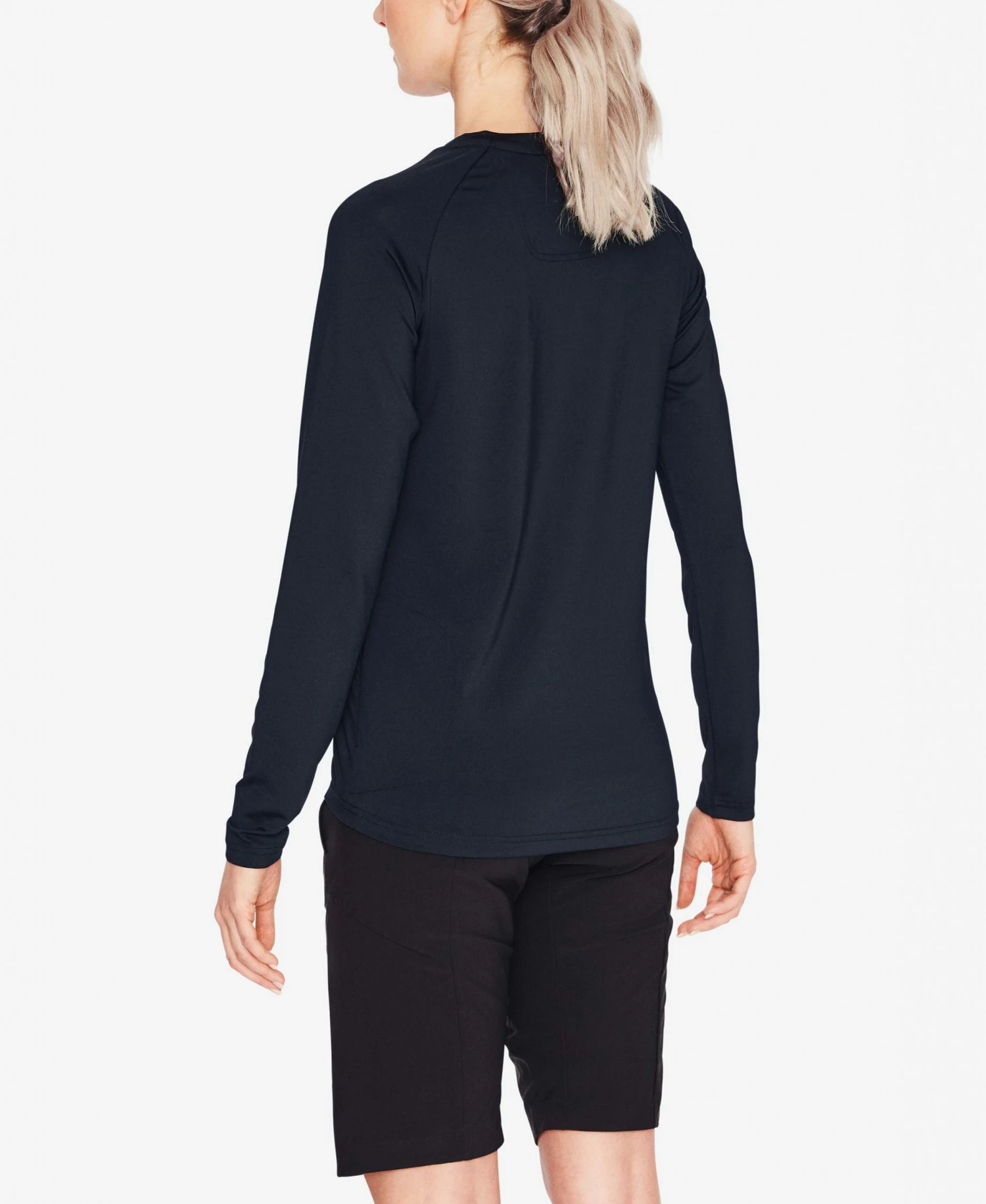 POC Essential MTB Women's Jersey - High-Performance Mountain Biking Apparel 6 POC Essential MTB Women's Jersey Apparel