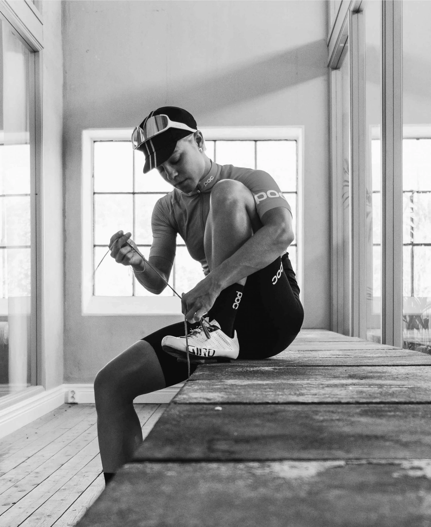 POC Essential Road Light Sock - High-Performance Cycling Socks for Comfort & Durability 16 POC Essential Road Light Sock