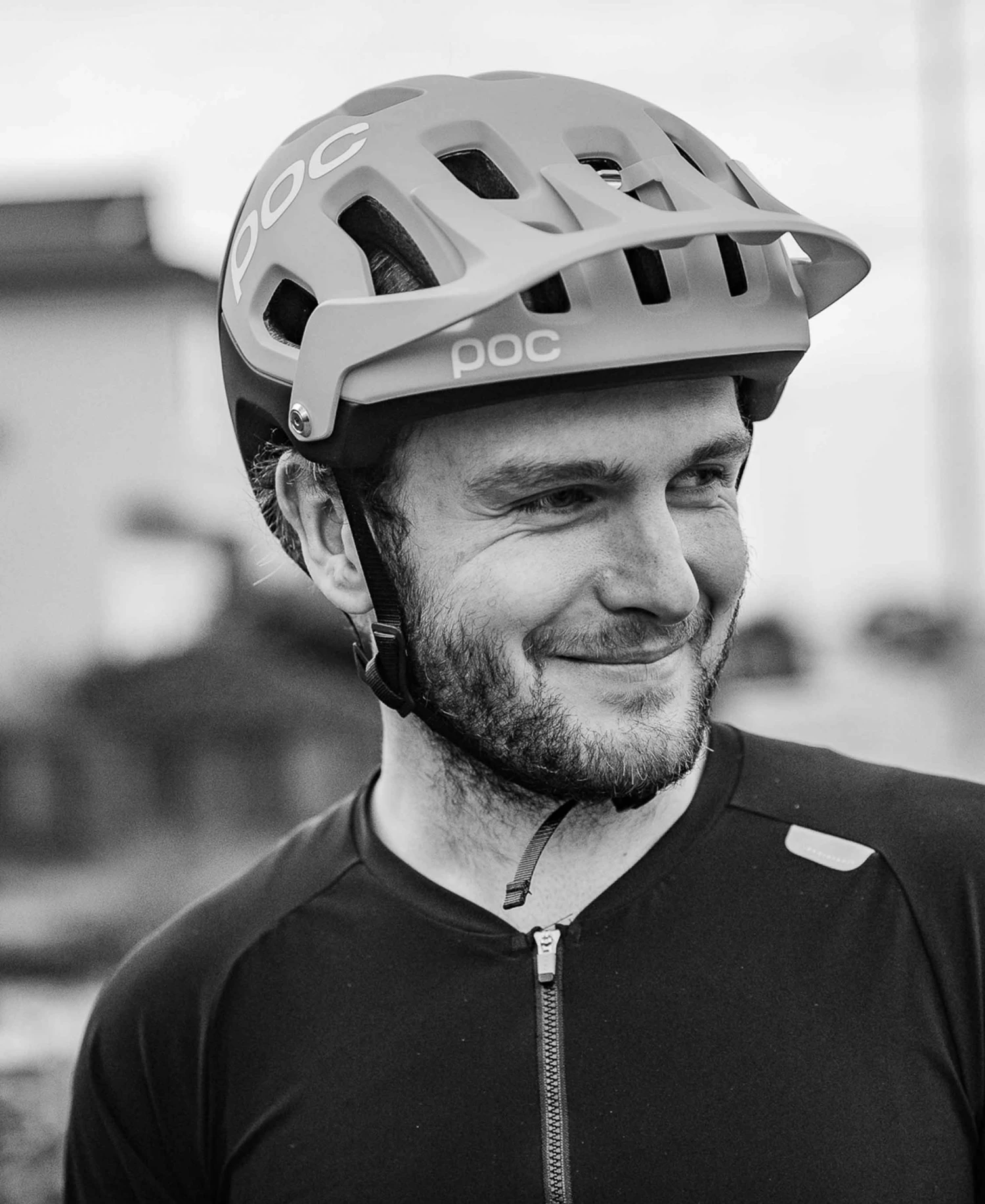 POC Resistance Enduro 3/4 Jersey - Durable Mountain Biking Apparel 7 POC Resistance Enduro 3/4 Jersey