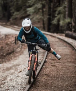 POC Resistance Women's 3/4 Jersey - Mountain Biking Apparel 21 POC Resistance Women's 3/4 Jersey Apparel