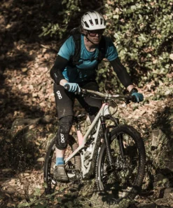 POC VPD Air Legs Armor - Lightweight Mountain Biking Knee Protection 9 POC VPD Air Legs Armor