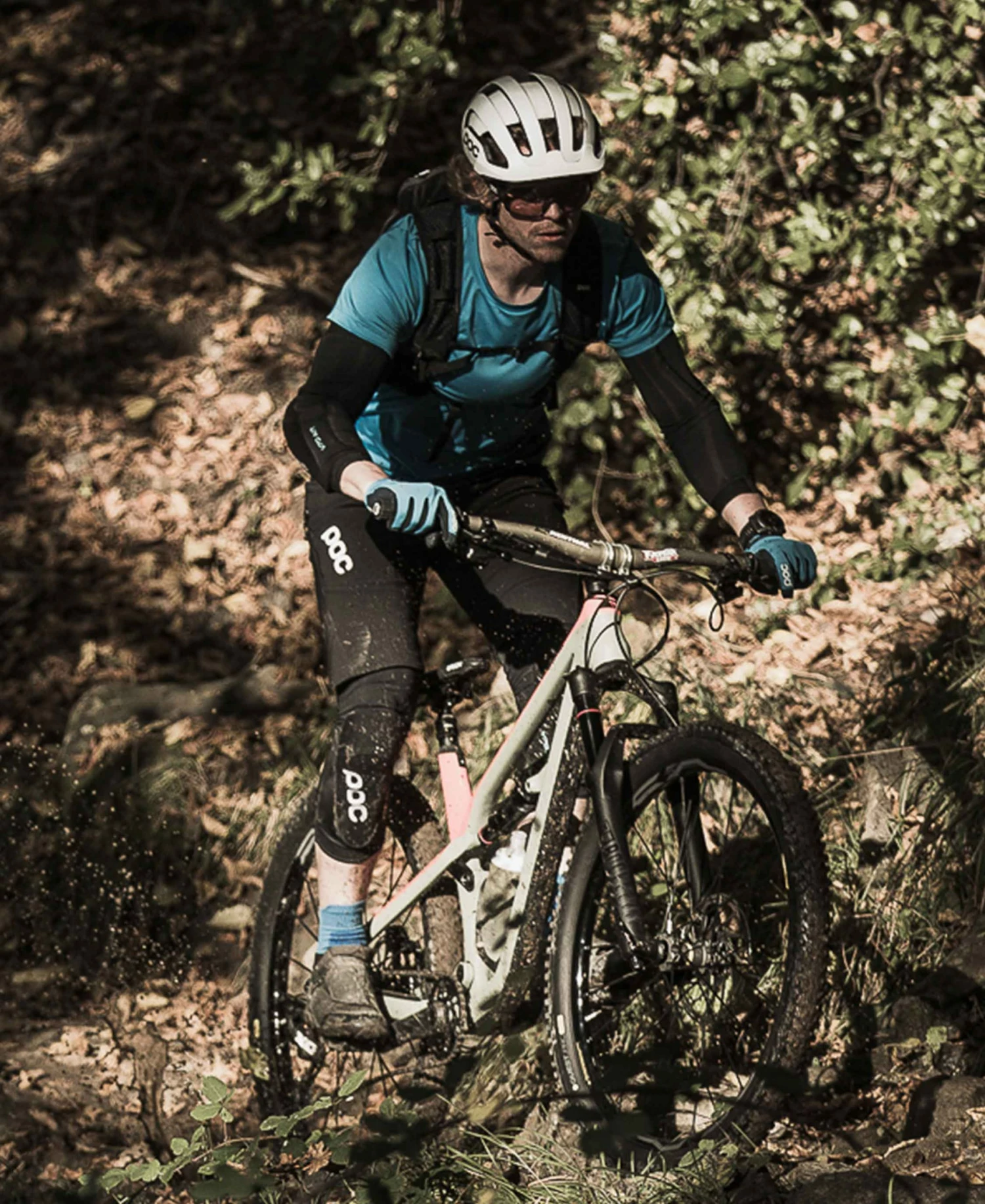 POC VPD Air Legs Armor - Lightweight Mountain Biking Knee Protection 6 POC VPD Air Legs Armor