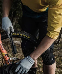 POC Armor VPD System Lite Knee - Mountain Biking Knee Protection 8 POC Armor VPD System Lite Knee